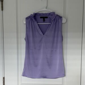 White House Black Market XXS Sleeveless Ruffle-Trim V-Neck Top in Lavender. New